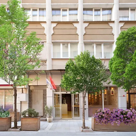 Park Caglayan Szálloda 3*