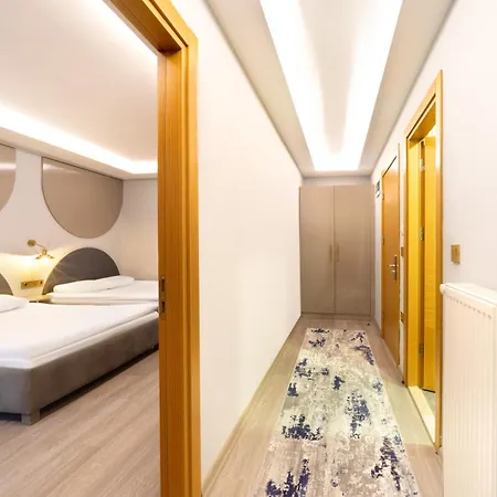 Park Caglayan Szálloda 3*